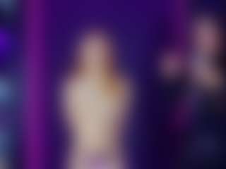 lucyqueenss's Live Sex Cam Show