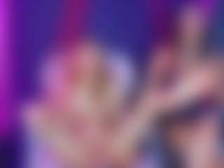 lucyqueenss's Live Sex Cam Show