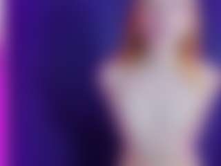 lucyqueenss's Live Sex Cam Show