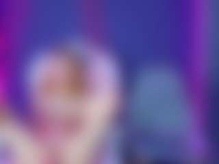 lucyqueenss's Live Sex Cam Show