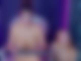 Live cam show with lucyqueenss - Tease on CamSextacy
