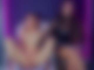 lucyqueenss's Live Sex Cam Show