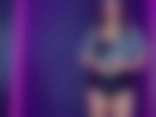 Live cam show with lucyqueenss - Fingering on Strip Flash - Live Sex Shows