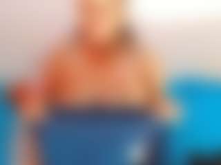 xBusttyBoobsxx3's Live Sex Cam Show