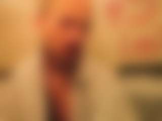 Show de cam en vivo con STELLAA_GATES - Facial en Camsoda