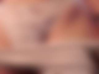 Live cam show with DianaCarriere - Red Hair Young Adult on chickslive.net