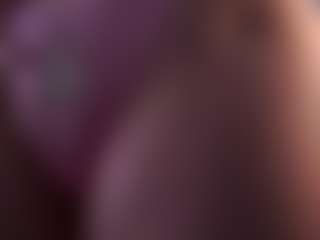 DianaCarriere's Live Sex Cam Show