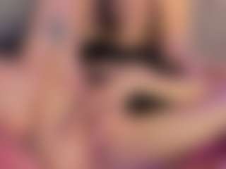 Live cam show with hellzel-moon - Fuck on Camiplay Live