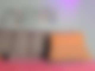 Live cam show with hellzel-moon - Doggy on TeamSkeetLive
