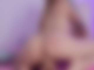 Live-camshow met hellzel-moon - Blonde Hair College op Camsoda