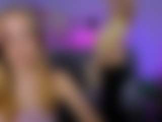 Live cam show with keylas-moan - Fingering on Gym Cam Girls