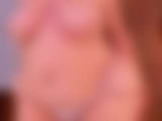 Live cam show with Miia-Hurrem - Red Hair MILF on livesuperchat.net
