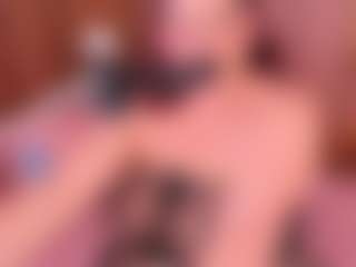 Live cam show with Miia-Hurrem - Red Hair on Camsoda