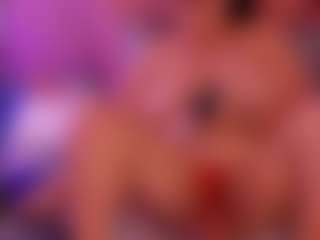 Live cam show with Miia-Hurrem - Red Hair on Camsoda