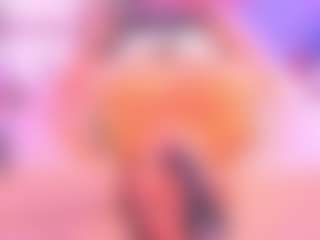 Miia-Hurrem MILF webcam performer live streaming
