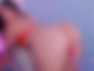 Live cam show with violeta-olsen - Striptease on livesexfox.com
