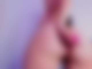Live cam show with violeta-olsen - Public on Milf Play