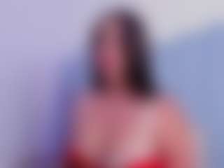 Live cam show with violeta-olsen - Curvy on PervPlay.com
