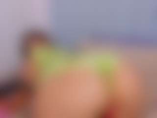 violeta-olsen's Live Sex Cam Show