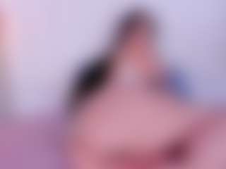 Live cam show with violeta-olsen - Petite on Uber Horny