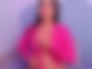 Live cam show with violeta-olsen - Brown Eyes on Milfs Live