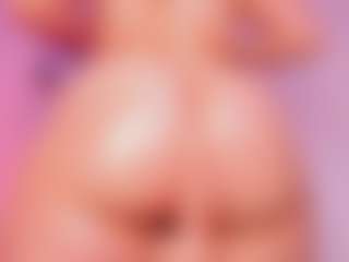 Live cam show with violeta-olsen - Oral on CamClone