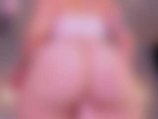 Live cam show with violeta-olsen - BBW on Mixed Magazine Live