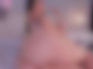 Live cam show with violeta-olsen - Shaved Pussy on TottyGirls