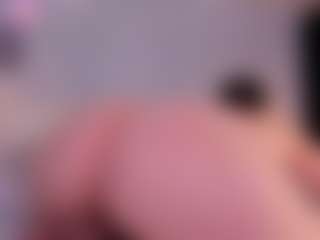 Live cam show with violeta-olsen - Brown Hair Petite on Camsoda