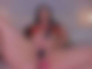 Live cam show with violeta-olsen - Brown Hair Petite on madthumbs