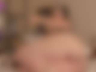 Live cam show with violeta-olsen - Public on TeamSkeetLive