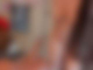 Live cam show with violeta-olsen - Fingers on Camsoda