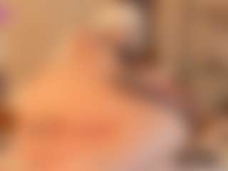 Live cam show with violeta-olsen - Petite on TeamSkeetLive