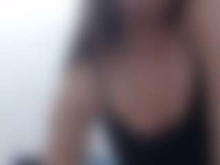Dominica3's Live Sex Cam Show