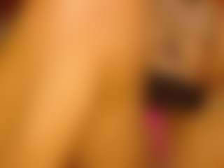 Live cam show with sofiiadiaz0805 - Spanish Mature on StripNow | colombia