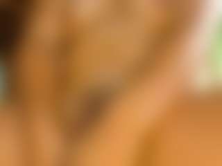Live cam show with sofiiadiaz0805 - Curvy MILF on Camsoda