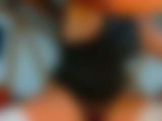 Spettacolo in cam dal vivo con sofiiadiaz0805 - Shaved Pussy Mature su Camsoda