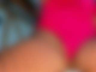 Live cam show with sofiiadiaz0805 - Strip Mature on Uber Horny