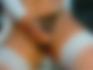 Live cam show with sofiiadiaz0805 - Lovense on MyBangCams