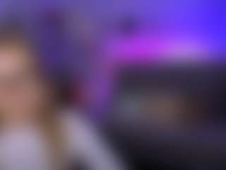 Live cam show with veronica-bubble - Skinny on Gym Cam Girls