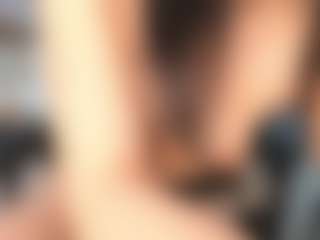 Yunleah's Live Sex Cam Show