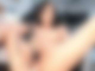 Yunleah's Live Sex Cam Show