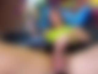 Live cam show with victoriaAleia - Drinking on Camsoda