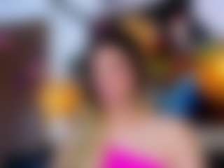 Live cam show with victoriaAleia - Brown Eyes on Camming Site