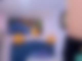 Live cam show with victoriaAleia - Flat Chested on Big Tits
