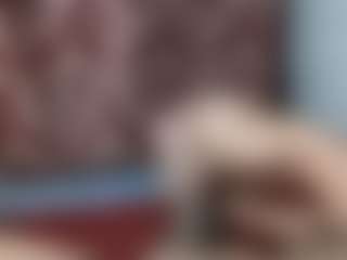 Live cam show with Black Pearl - Cock Rating on Milfs Live
