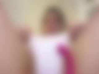 Adeline's Live Sex Cam Show