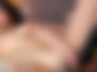 Live cam show with Adeline - Athletic Young Adult on fapnchat