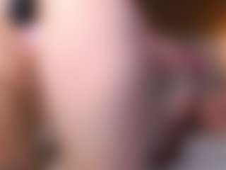 Live cam show with Adeline - Green Eyes on Milfs Live