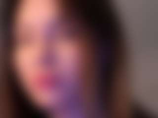 Live cam show with Adeline - Ass Clapping on crypto-cams